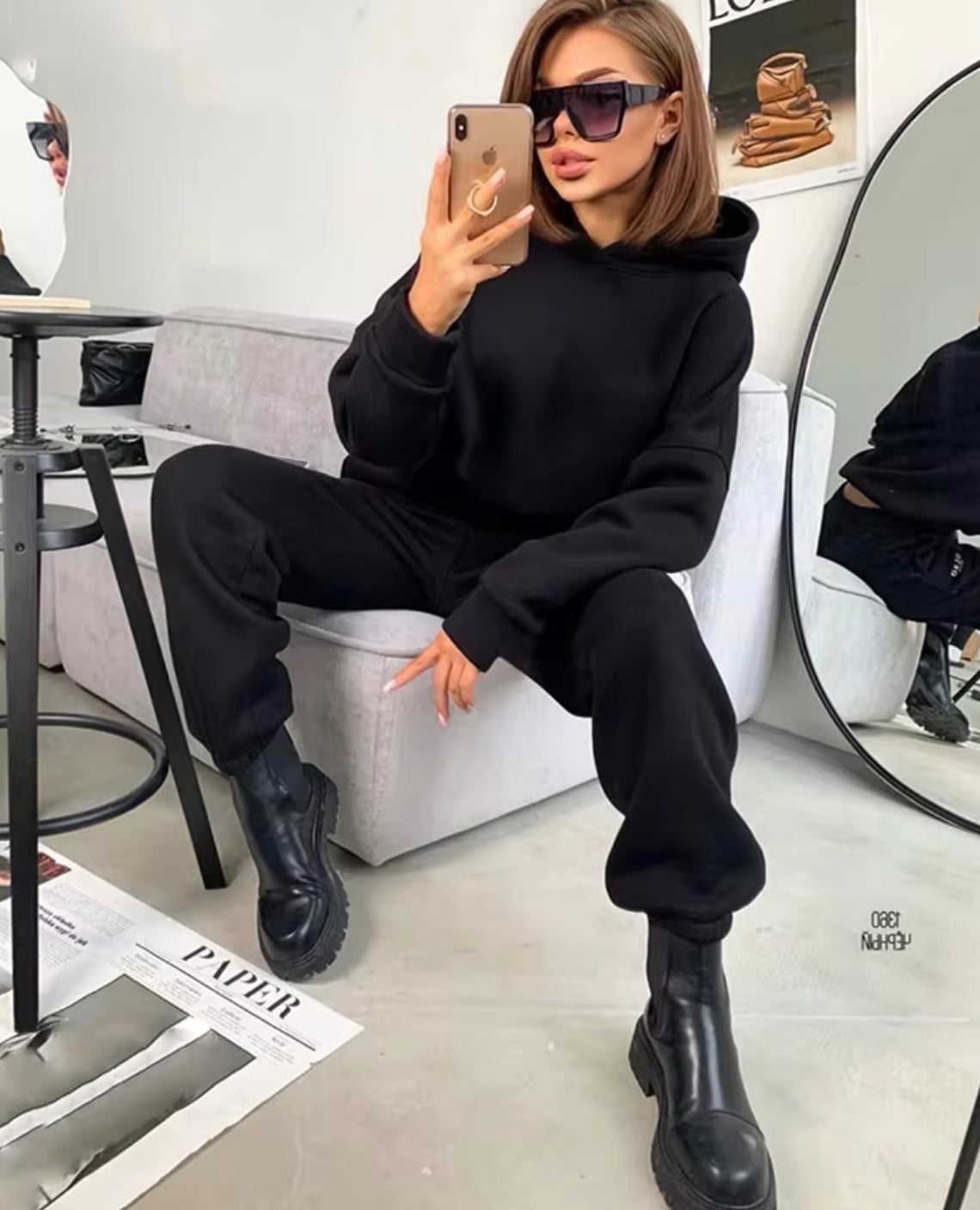 Lena - Cropped Hoodie und Jogginghose