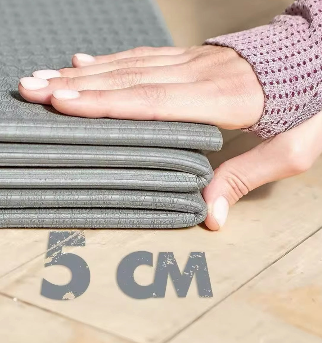 Amina - Faltbare Yoga Matte - aus TPE Material