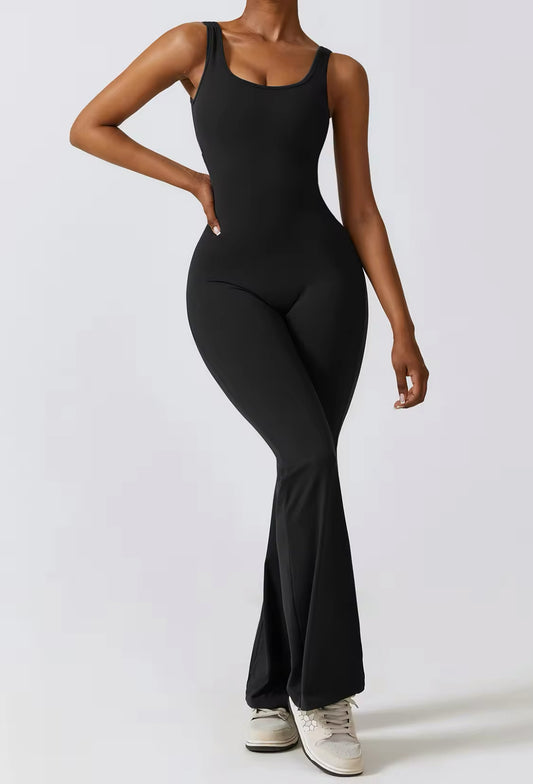 Valerie - Jumpsuit with flare and scrunch at the bottom